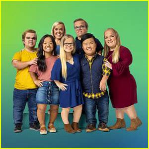 The 7 Little Johnstons familys true colors are showing as sources tell all about their family and who they really are. . 7 little johnstons cast ages